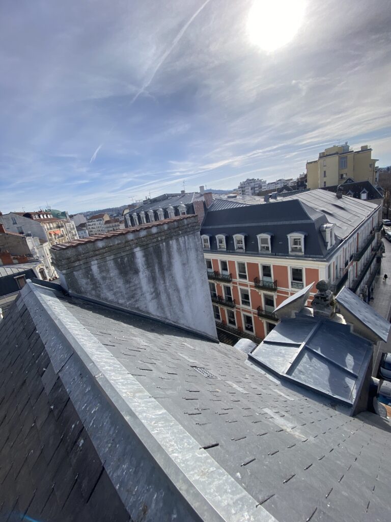 Travaux d’une toiture réalisés par votre artisan couvreur-zingueur Tektoit à Beaumont
